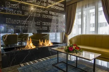 Peyk Hotel