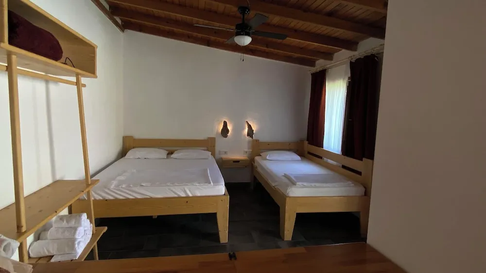 Comfort Oda, Birden Çok Yatak, Sigara İçilmez, Küçük Mutfak
