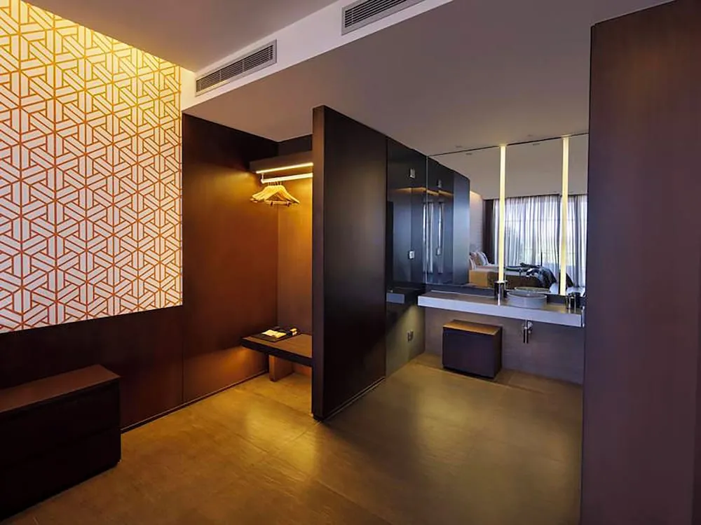 Royal Suite Family Sea 5 Person