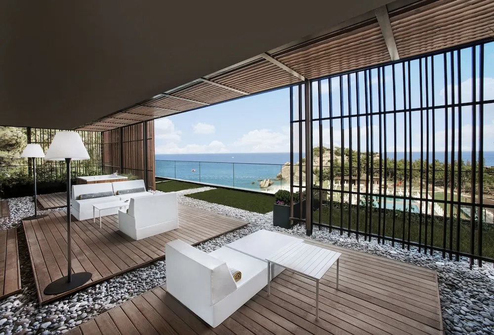 Royal Suite Family Sea 5 Person