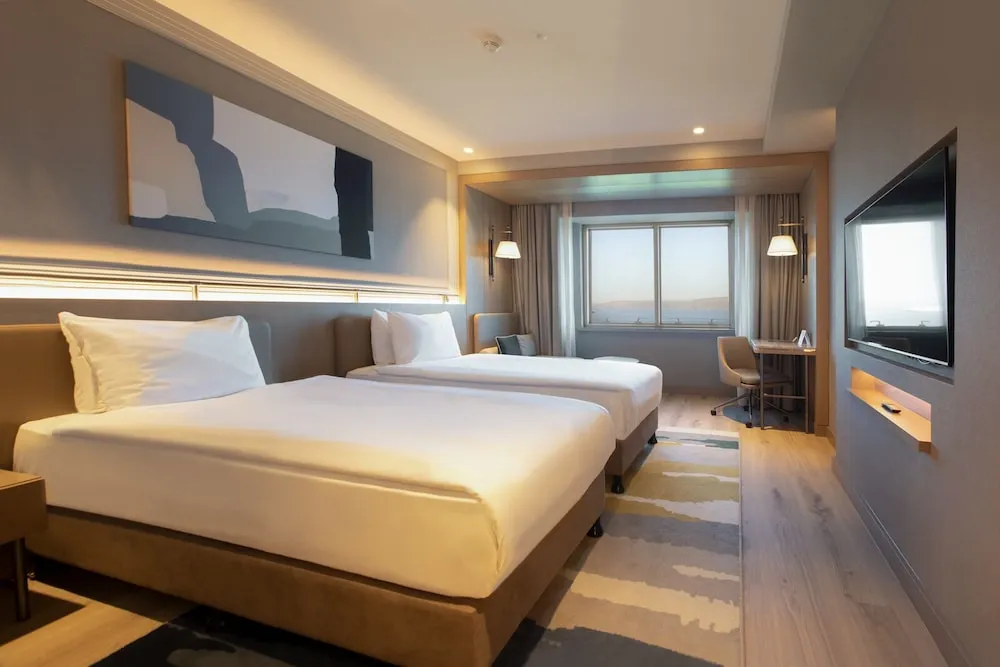 DELUXE TWIN ROOM WITH BOSPHORUS VIEW