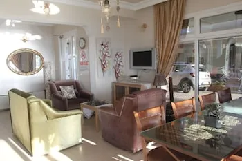 Foça Kumsal Hotel