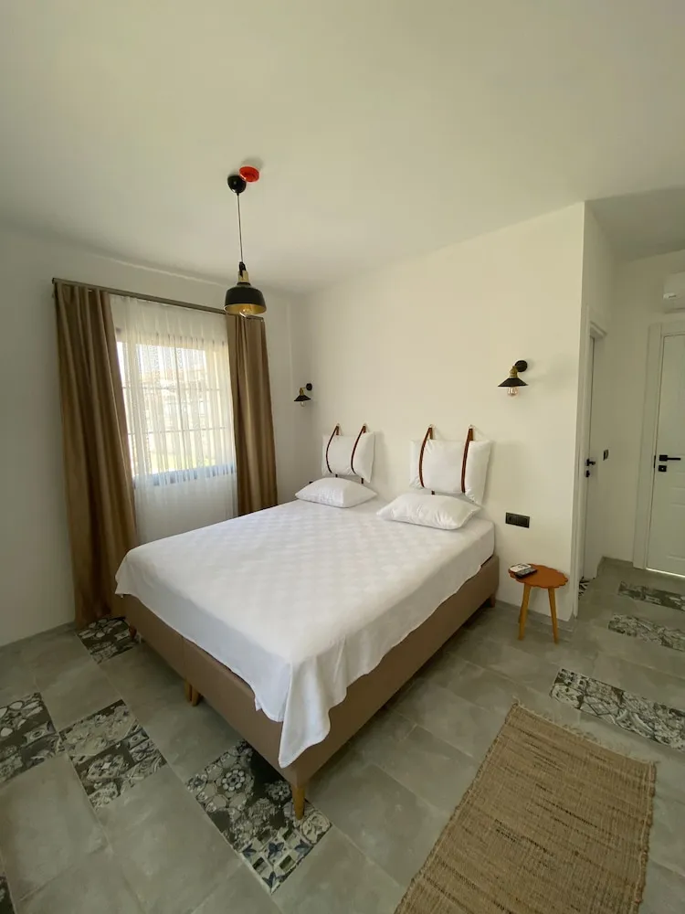 Standard Lower Floor