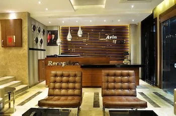 Avin Hotel