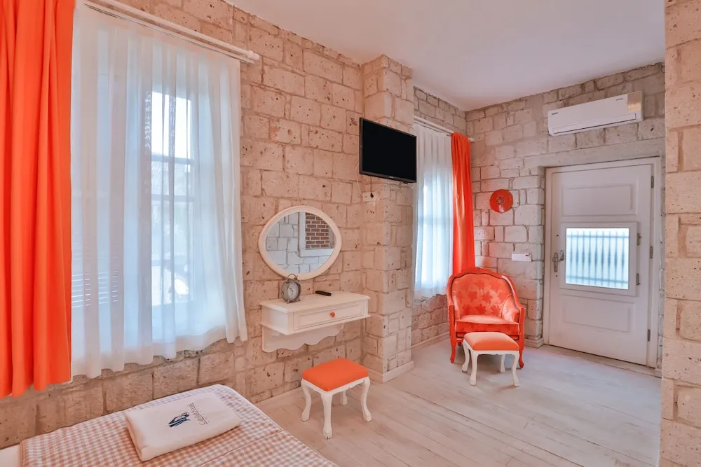 Standard Tek Büyük veya İki Ayrı Yataklı Oda, Şehir Manzaralı