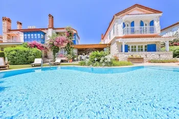 Cumbalı Konak Alaçatı