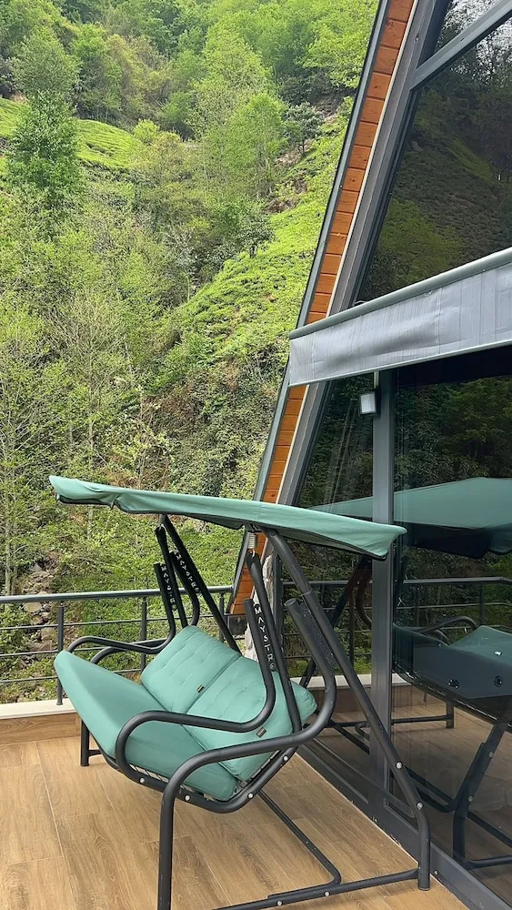 Basic Bungalov, Balkon, Dağ Manzaralı