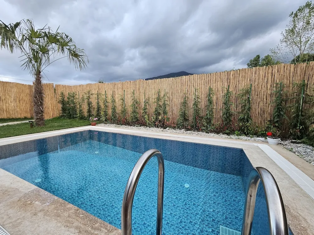 Luxury Bungalov, 2 Yatak Odası, Kişiye Özel Havuzlu