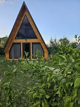 Teona Kartepe Bungalov