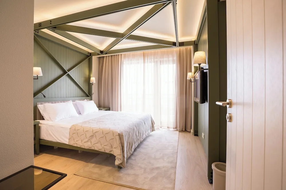 Standard Family Quad