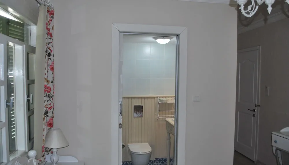 Standard Plus Twin Room