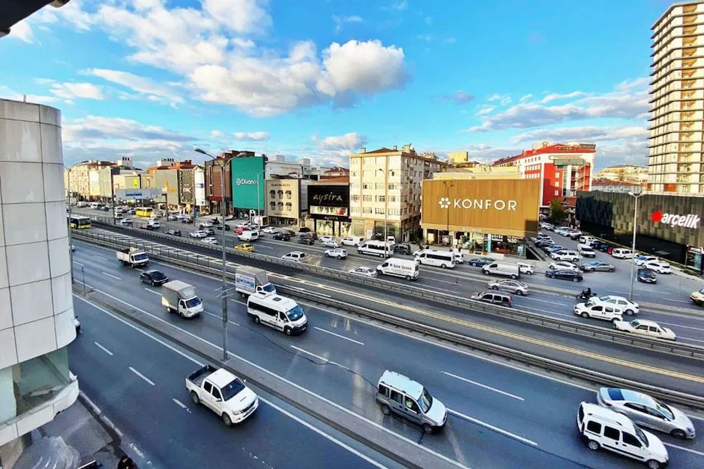 Standard Tek Büyük Yataklı Oda