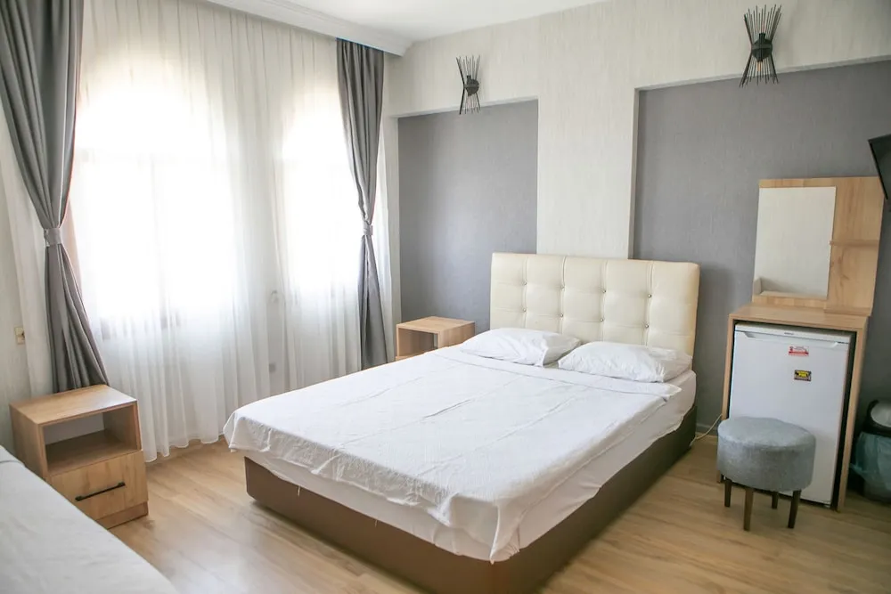 Basic Üç Kişilik Oda, 3 Tek Kişilik Yatak, Balkon, Şehir Manzaralı