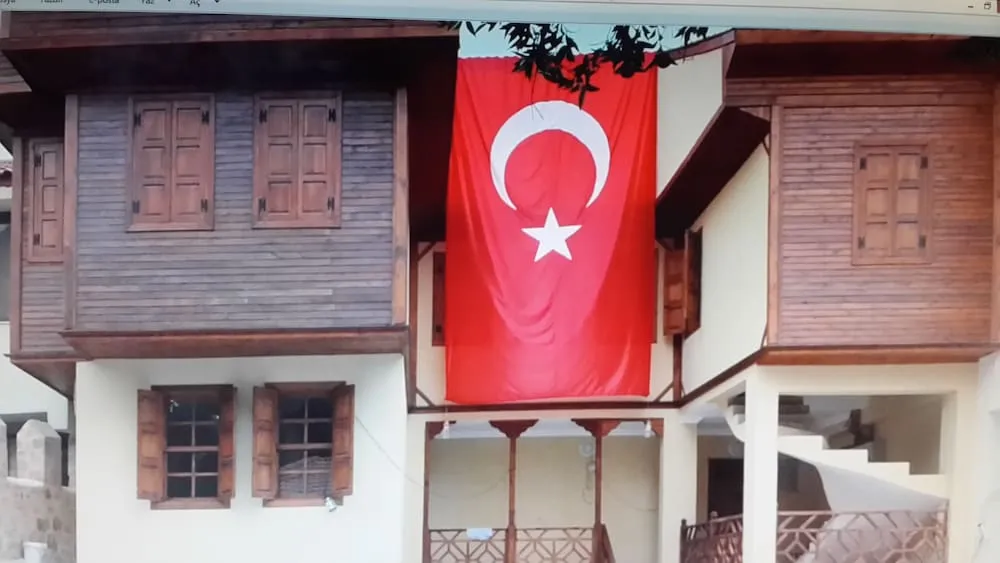 Deluxe Dört Kişilik Oda, 1 Yatak Odası, Şehir Manzaralı