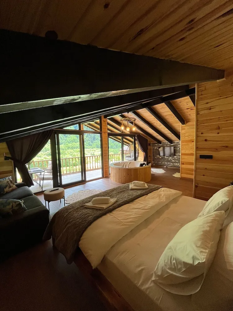 Deluxe Çatı Katı (Loft)