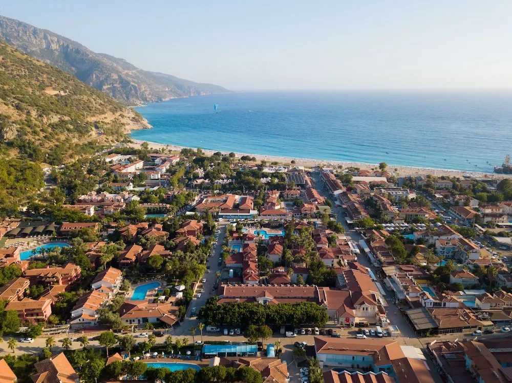 Jakuzili Balayı Odasi