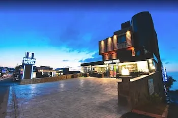 Çamlıca Hotel