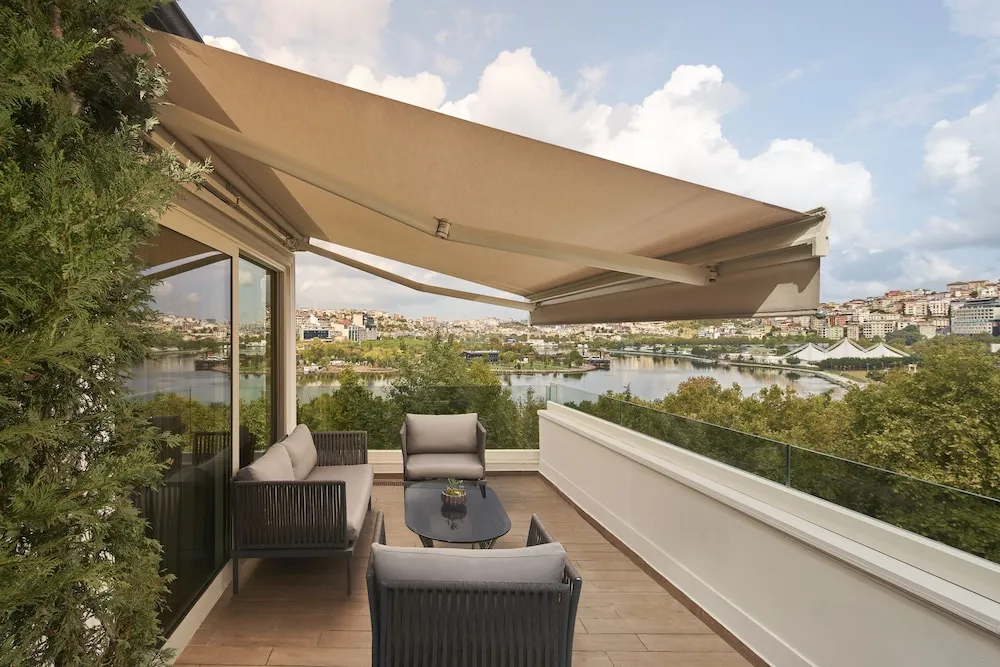 Panoramic Süit (Golden Horn, With Spa Bath)