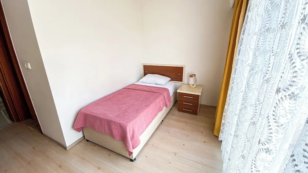 Economy Tek Kişilik Oda