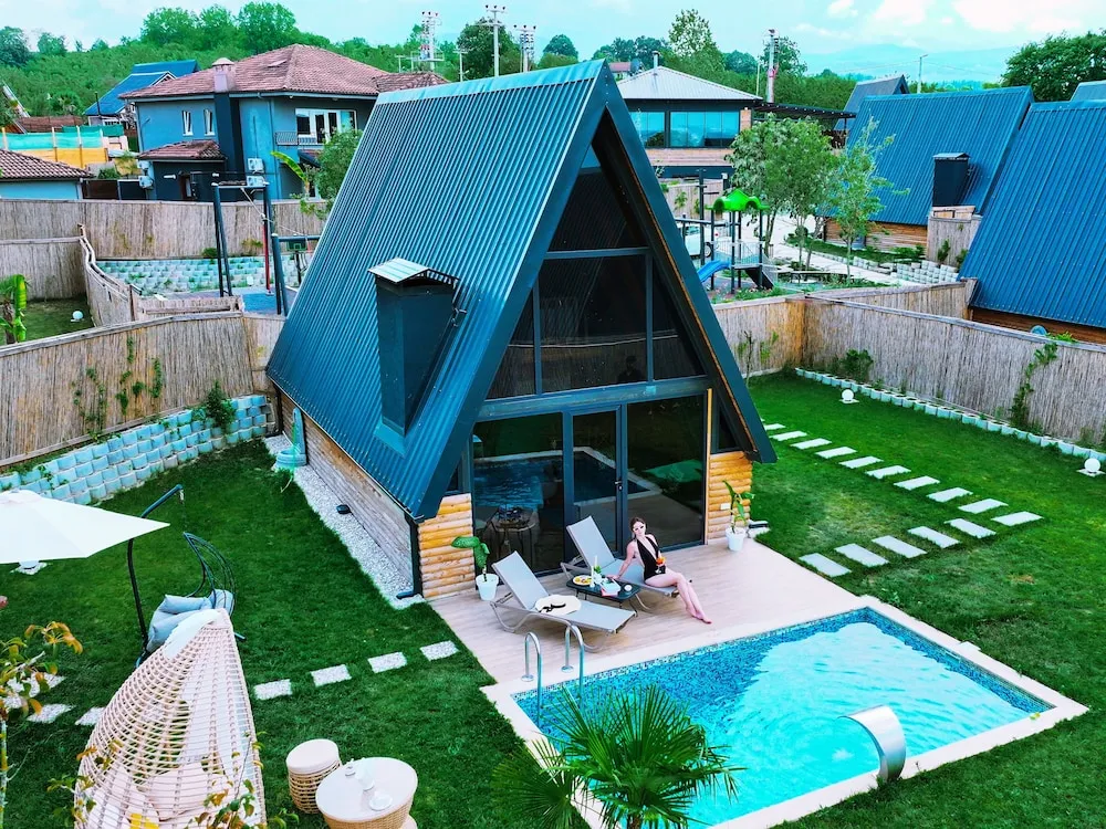 Deluxe Bungalov