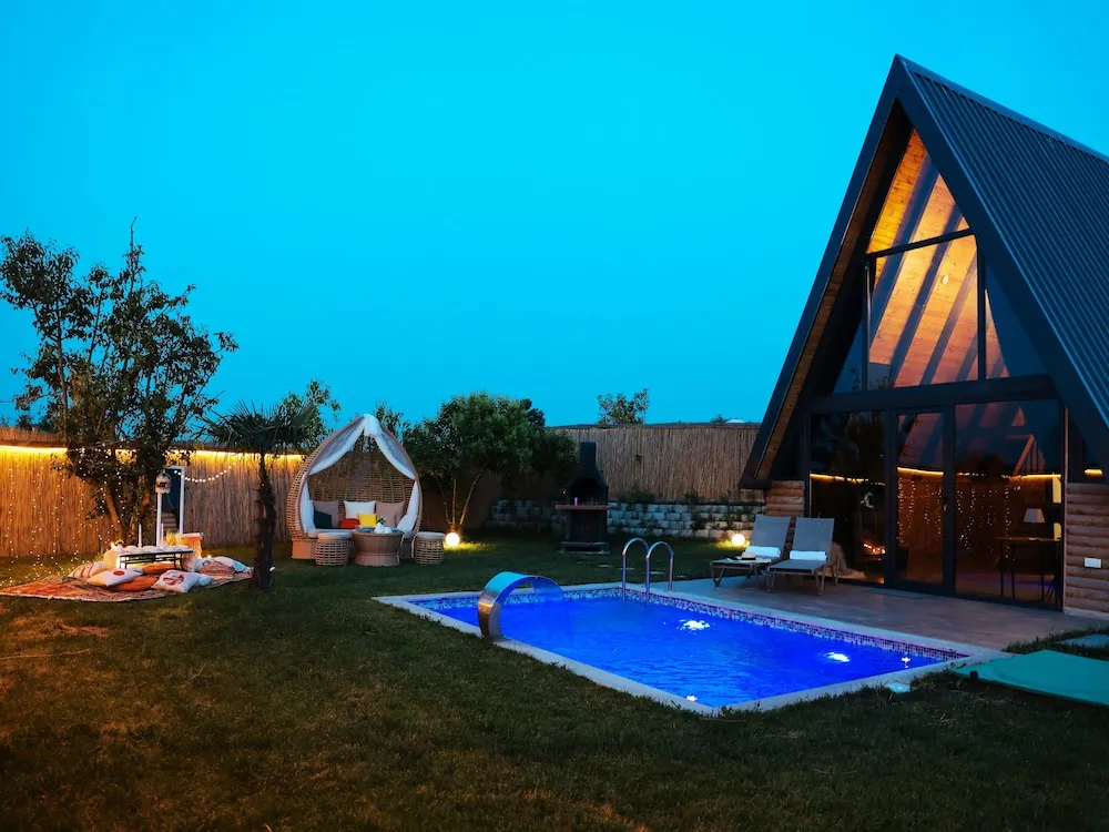 Deluxe Bungalov