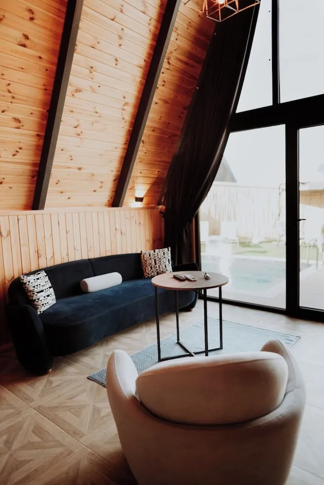 Deluxe Bungalov
