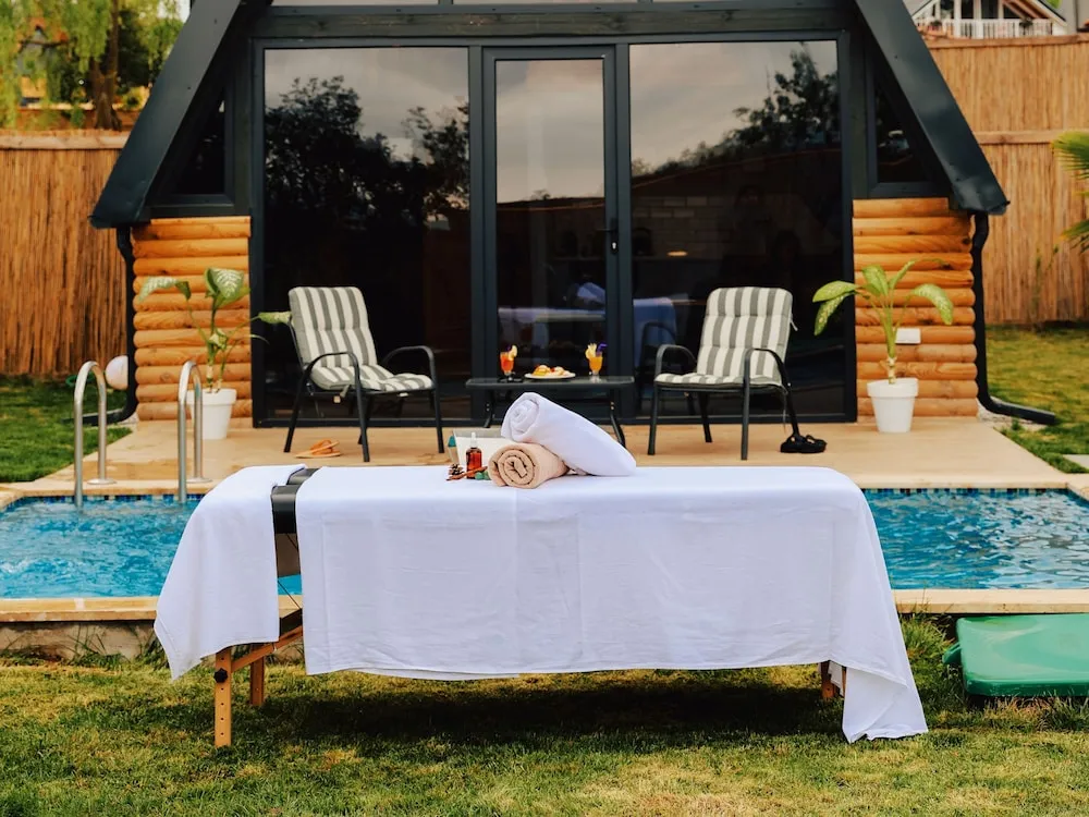 Deluxe Bungalov
