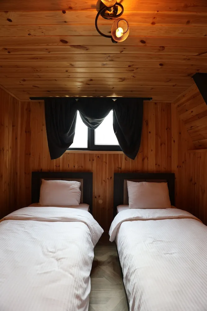 Deluxe Bungalov