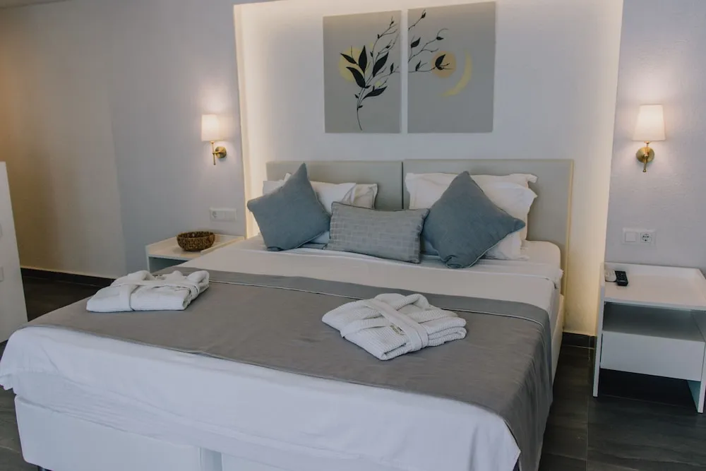 Superior Oda, Balkon, Deniz Manzaralı