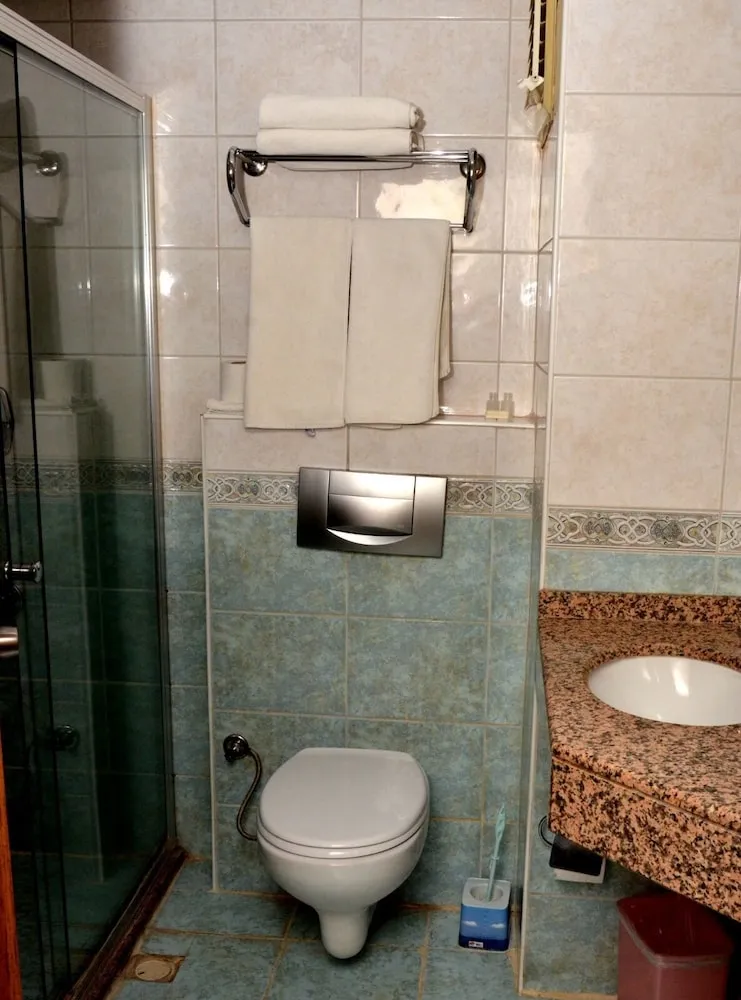 Standard Üç Kişilik Oda