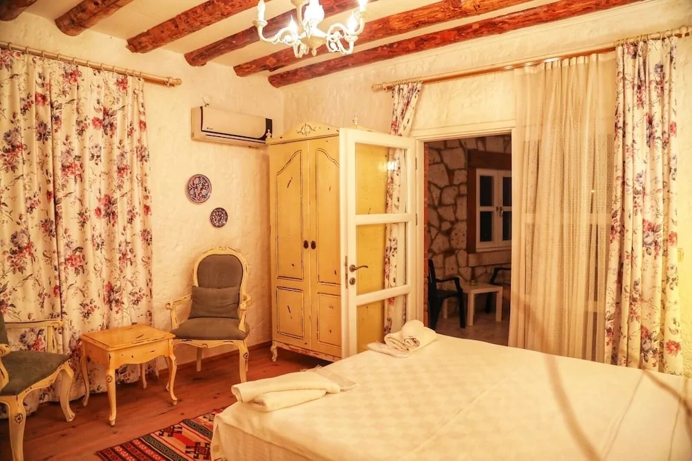 Deluxe Tek Büyük Yataklı Oda, Balkon