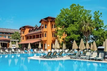 Villa Side Hotel