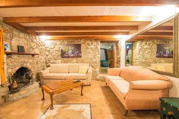 Cottage Villa Söğüt