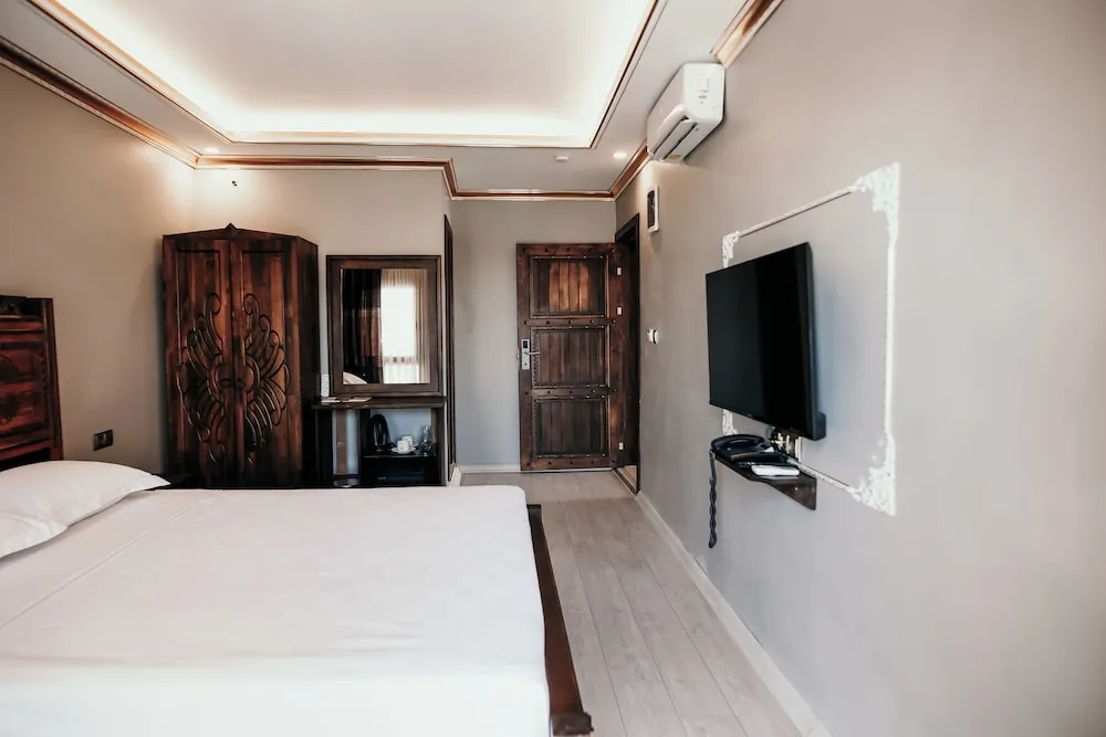 Economy Oda, Şehir Manzaralı