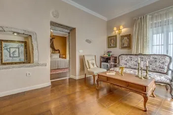 Erendira Hotel - Special Class