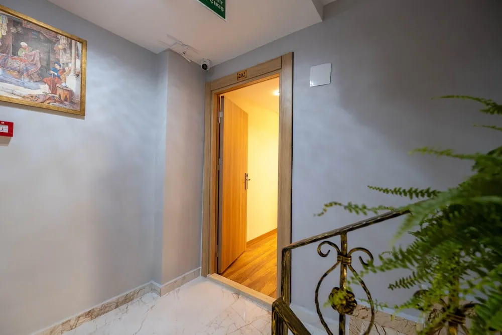 Family Üç Kişilik Oda, Sigara İçilmez, Şehir Manzaralı