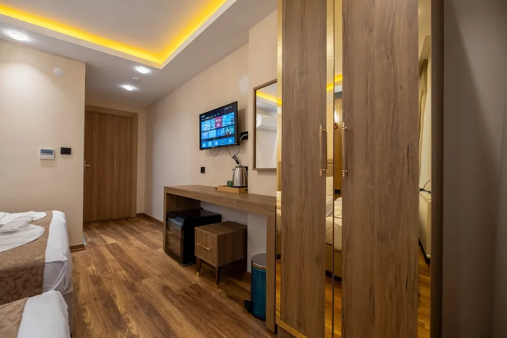 Family Üç Kişilik Oda, Sigara İçilmez, Şehir Manzaralı