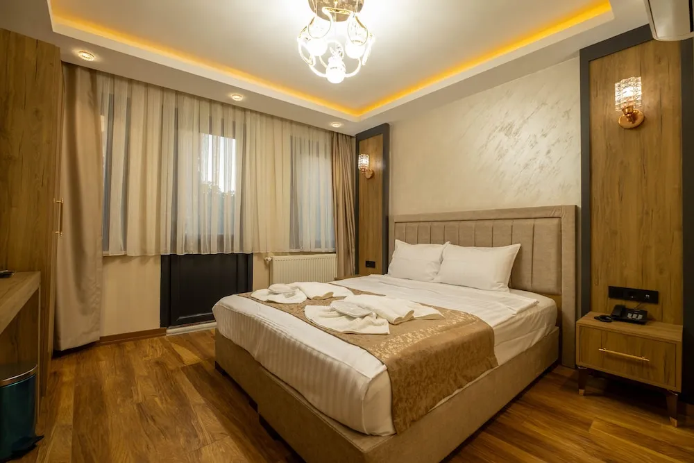 Superior Tek Büyük Yataklı Oda