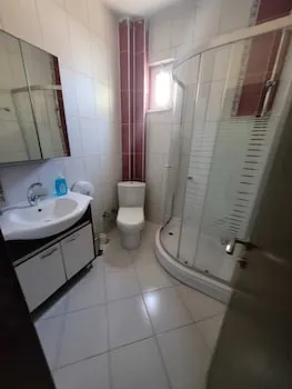 Defne Pansiyon Konaklama & Restaurant