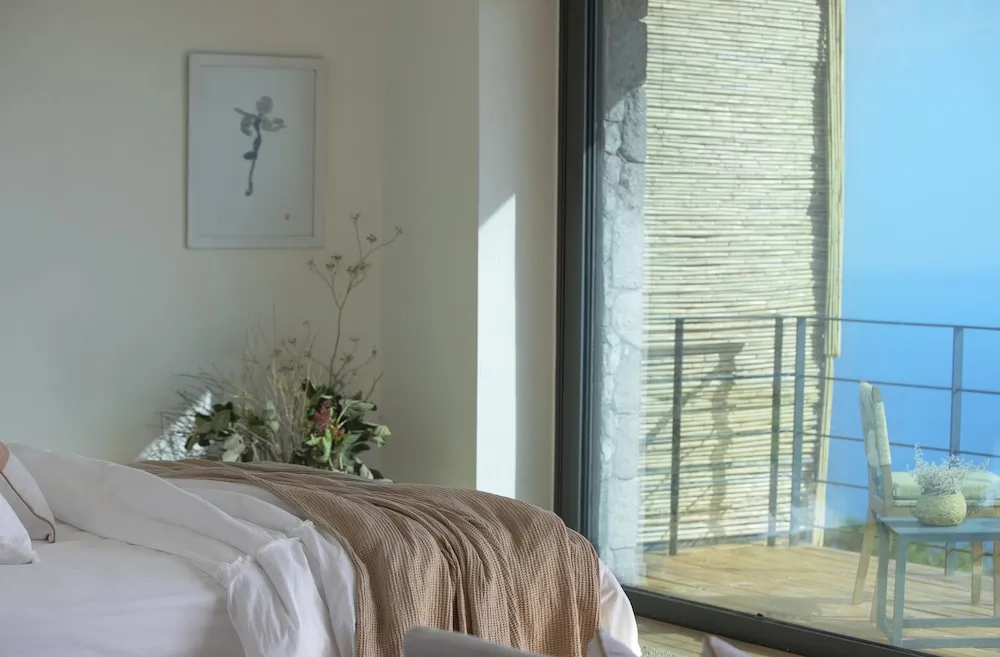Superior Tek Büyük Yataklı Oda, Balkon, Deniz Manzaralı
