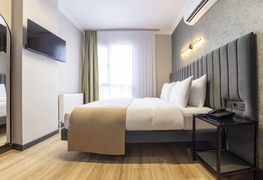 Deluxe Tek Kişilik Oda