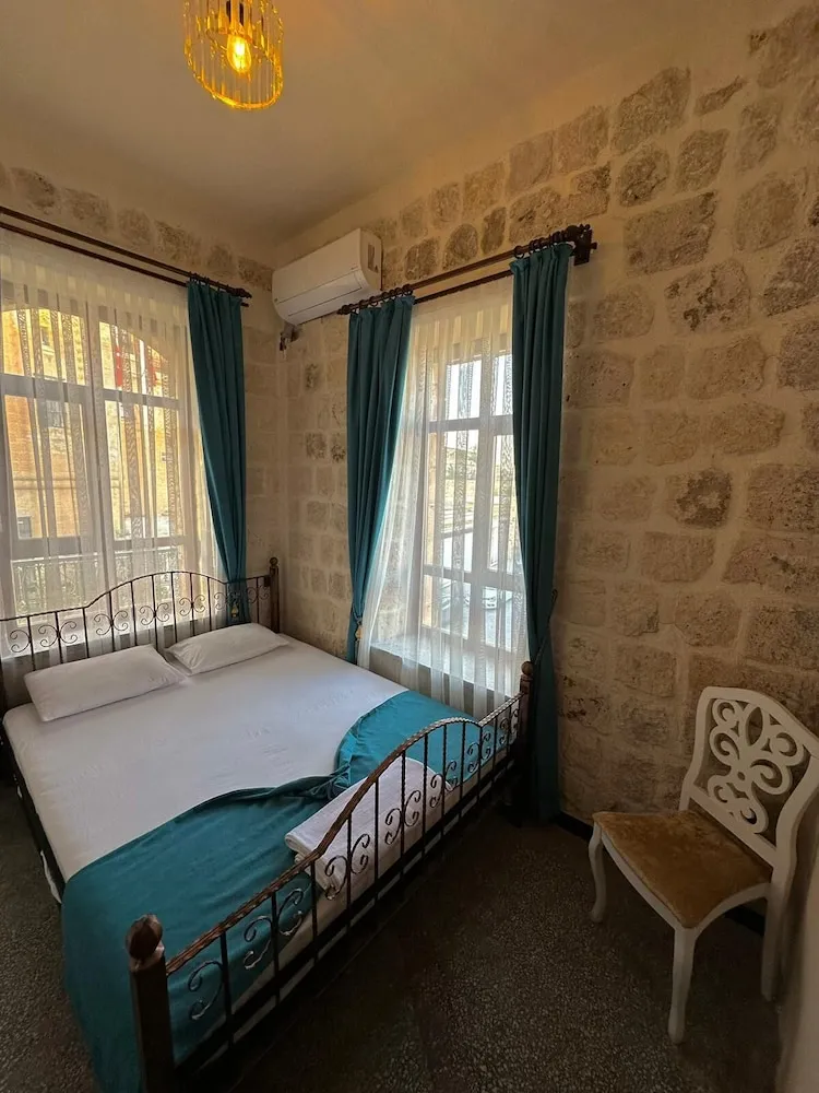 Family Dört Kişilik Oda, Balkon, Dağ Manzaralı