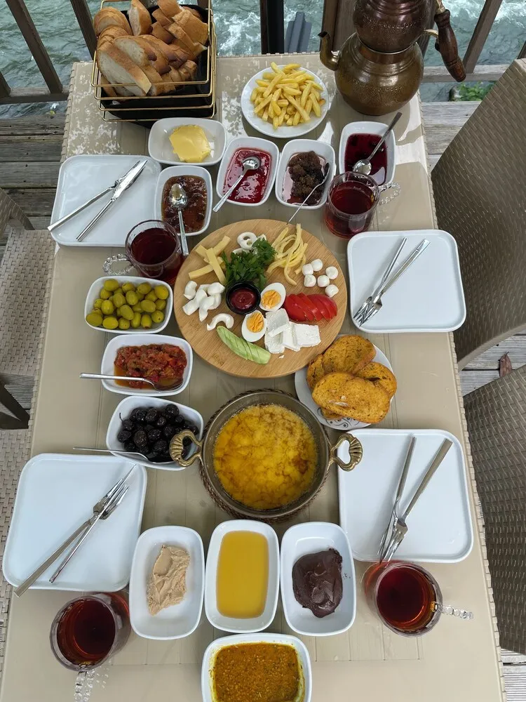 Standard Kır Evi, Küvet, Nehir Manzaralı