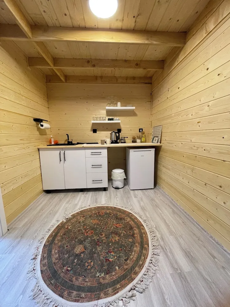 Standard Kır Evi, Şömine, Nehir Manzaralı