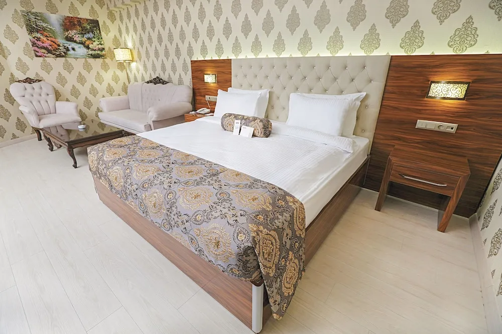 Deluxe Tek Büyük veya İki Ayrı Yataklı Oda