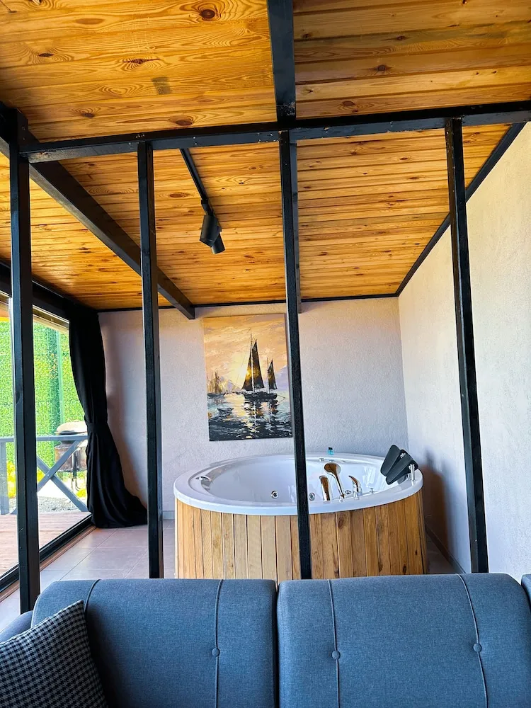 Executive Bungalov