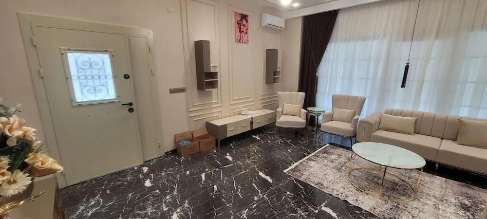 Deluxe Villa
