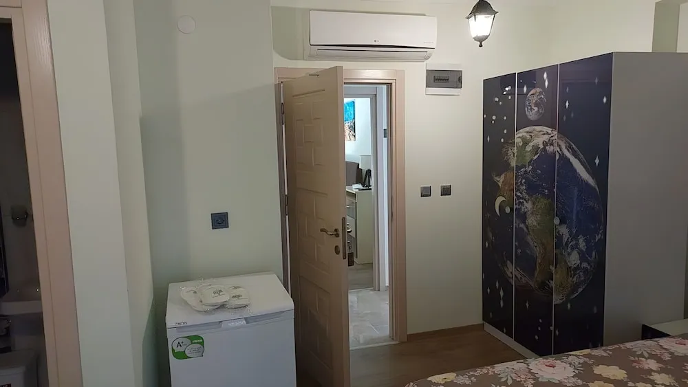 Comfort Tek Büyük Yataklı Oda