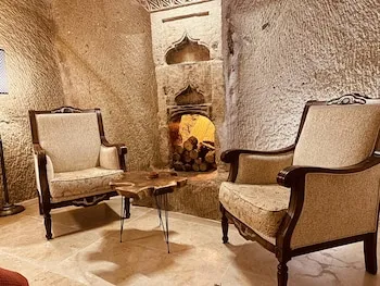 Asma Altı Cave