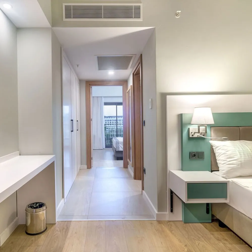 Family Suite , 2 Bedroom , 2 Bathroom , Non smoking , Resort View